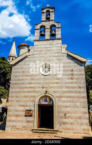 Kirche der Heiligen Dreifaltigkeit in Budva, Montenegro. Stockfoto