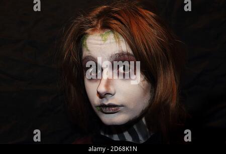 Junges Mädchen mit Horror Make-up Stockfoto