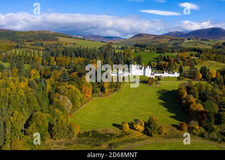 Luftaufnahme von Blair Castle in Blair Atholl bei Pitlochry, Perthshire, Schottland, Großbritannien Stockfoto