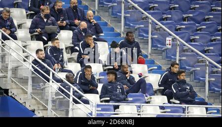 ugo Lloris, Kylian Mbappe, Antoine Griezmann, Paul Pogba von Frankreich unter den Ersatzmannschaften während des internationalen Freundschaftsspiels dazwischen Stockfoto