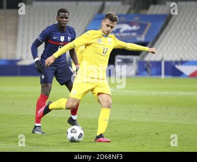 Olodymyr Shepelev der Ukraine, Paul Pogba von Frankreich während des Freundschaftsspiels zwischen Frankreich und der Ukraine am 7. Oktober 2020 in Stade Stockfoto