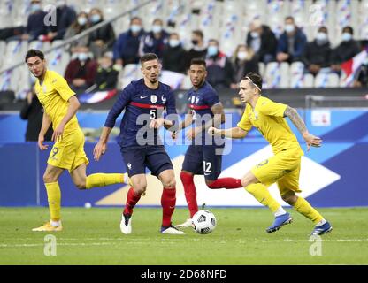 Ikola Shaparenko aus der Ukraine, Clement Lenglet aus Frankreich (links) während des Freundschaftsspiels zwischen Frankreich und der Ukraine am 7. Oktober 2020 Stockfoto