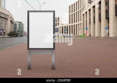 Werbung Plakatwand Stand Mock up auf der Straße. Stockfoto