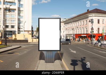 Werbung Plakatwand Stand Mock up auf der Straße. Stockfoto