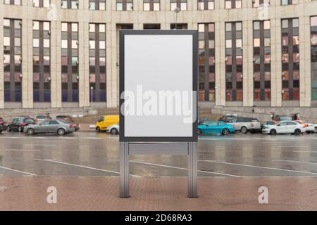 Werbung Plakatwand Stand Mock up auf der Straße. Stockfoto