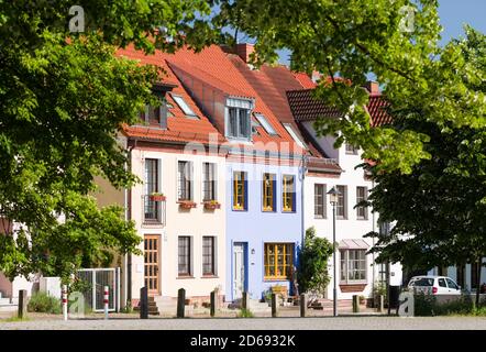 Traditionelle Häuser am Alten Markt. Die hansestadt Rostock an der Küste der deutschen ostsee. Europa, Deutschland, Meckl Stockfoto