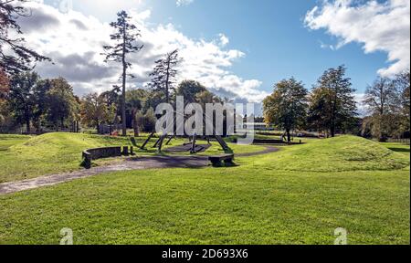 Spielplatz mit Ausrüstung im Polkemmet Country Park bei Whitburn West Lothian Schottland Großbritannien Stockfoto