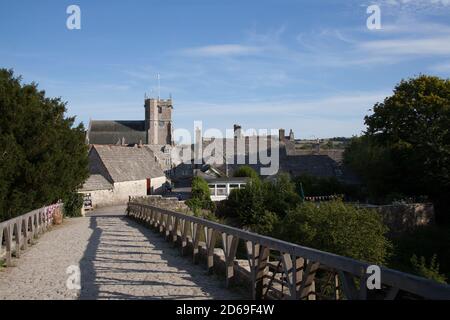 Blick auf Corfe von der Burgbrücke, in Dorset in Großbritannien, aufgenommen am 22. Juli 2020 Stockfoto