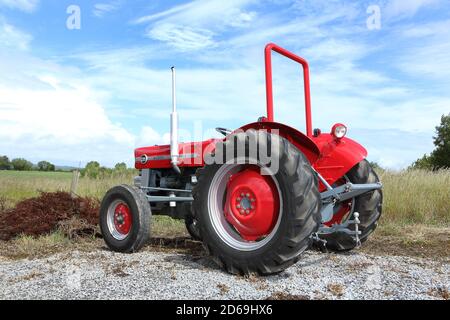 1964 Massey Ferguson 135 Traktor Stockfoto