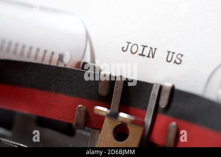 Fügen Sie uns Satz mit einer Schreibmaschine geschrieben. Stockfoto