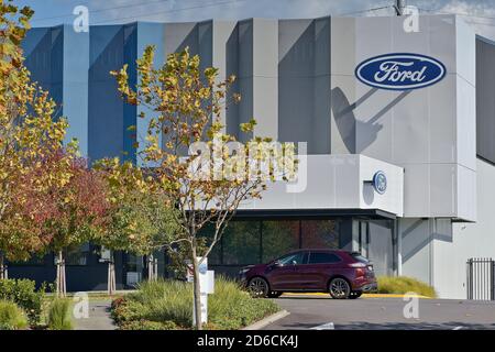 AUCKLAND, NEUSEELAND - 05. Mai 2019: Auckland / Neuseeland - 5. Mai 2019: Blick auf das Ford Motors Bürogebäude im Osten Tamaki Stockfoto