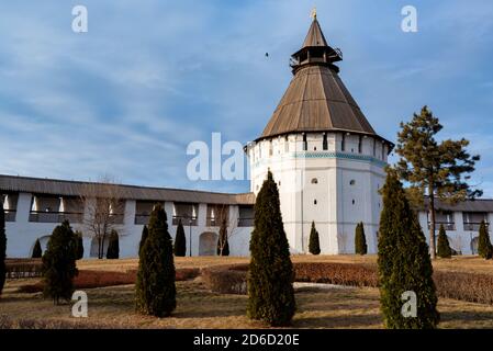 Schöner Blick auf den Krimturm im kreml von Astrachan Stockfoto