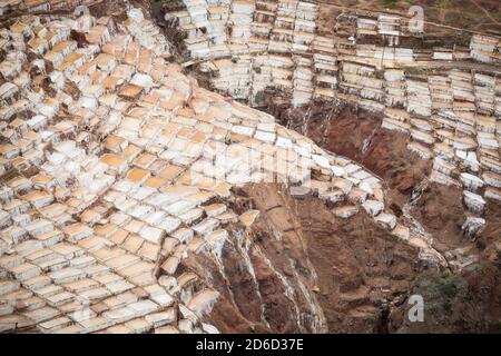 Salinas de Maras, in der Nähe von Cuzco, Perù Stockfoto