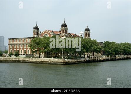 03.09.2020, New York City, New York, USA - Ellis Island, ehemals erste Station für alle Immigranten in den USA. 0AD940625D008CAROEX..JPG [MODELLVERSION Stockfoto