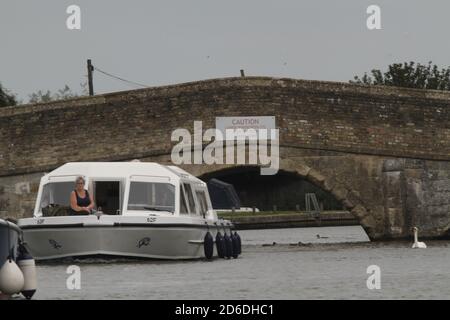 Segeln auf den Norfolk Broads Stockfoto