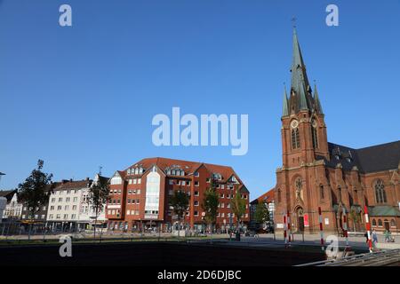 HERNE, DEUTSCHLAND - 17. SEPTEMBER 2020: Menschen besuchen die Innenstadt von Herne. Es ist die 21. Größte Stadt des Landes Nordrhein-Westfalen. Stockfoto