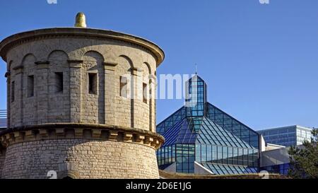 Fort Thüngen (drei Eicheln) mit Festungsmuseum und Mudam-Museum auf Kirchberg, Luxemburg-Stadt, Großherzogtum Luxemburg Stockfoto