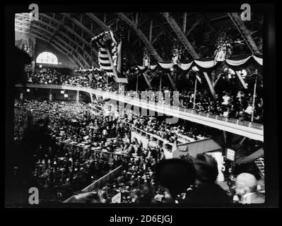 Innenansicht des Chicago Coliseum während der Republican National Convention, Chicago, Illinois, Juni 1904. Stockfoto