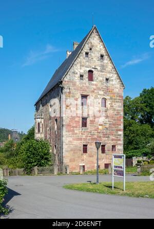 Deutschland, Bayern, Rödental - Mönchröden, ehemaliges Kloster Mönchröden, Abtshaus, Prälatur. Das Kloster Mönchröden, 1149 gegründet und 1531 aufgelöst, ist ein ehemaliges Benediktinerkloster im Rödentalbezirk Mönchröden. Es war der Diözese Würzburg untergeordnet. Stockfoto