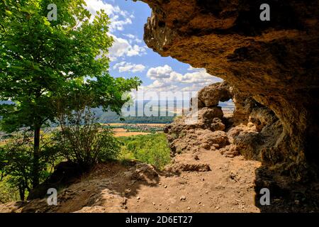 Der Staffelberg bei Bad Staffelstein, Bezirk Lichtenfels, Oberfranken, Franken, Bayern, Deutschland Stockfoto