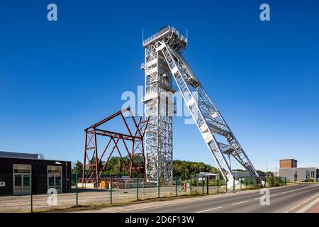 Deautschland, Dorsten-Hervest, Lippe, Ruhrgebiet, Naturpark hohe Mark Westmuensterland, Münsterland, Westfalen, Nordrhein-Westfalen, Nordrhein-Westfalen, ehemaliges Steinkohlebergwerk Fürst Leopold 1/2, Förderturm 2, Umbau zum Creativ Quartier Fürst Leopold mit Handel und Gastronomie *** Ortsüberschrift *** Stockfoto