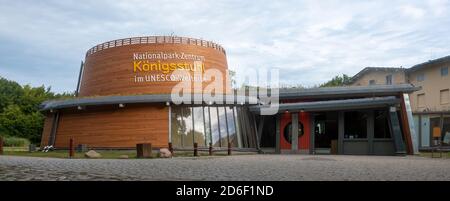 Deutschland, Mecklenburg-Vorpommern, Hagen, Nationalpark-Zentrum Königsstuhl im UNESCO-Weltkulturerbe, Königsstuhl, Stubbenkammer, Ostsee Stockfoto