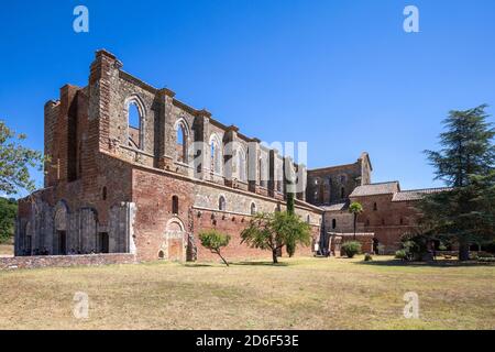 San Galgano Abteiruinen, Außenansicht, Chiusdino Gemeinde, Provinz Siena, Toskana, Italien Stockfoto