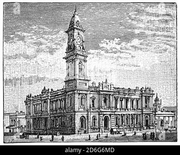 Eine Ansicht des Adelaide General Post Office c1890 aus dem späten 19. Jahrhundert mit seinem Uhrenturm, der als „Victoria Tower“ bekannt ist. Es liegt an der Ecke der King William und Franklin Street und wurde von Edmund Wright und Edward Woods im anglo-italienischen Stil entworfen, der einen Wettbewerb vor zwölf anderen Architekten gewann. Stockfoto