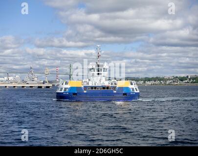 Die Halifax Nach Dartmouth Ferry Rita Joe Halifax Transit Ferry In Halifax Hafen Nova Scotia Kanada Stockfoto