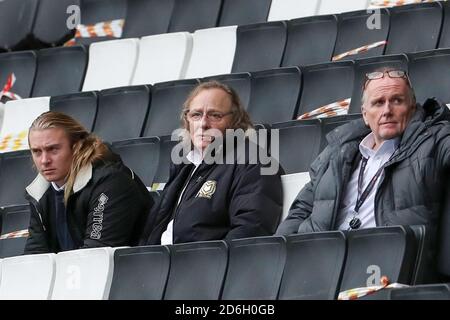 MILTON KEYNES, ENGLAND. 17. OKTOBER 2020, Milton Keynes Dons Besitzer Pete Winkleman während der zweiten Hälfte der Sky Bet League ein Spiel zwischen MK Dons und Gillingham im Stadion MK, Milton Keynes am Samstag 17. Oktober 2020. (Kredit: John Cripps - MI News) Kredit: MI Nachrichten & Sport /Alamy Live Nachrichten Stockfoto