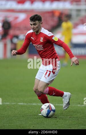 Swindon, Großbritannien. Oktober 2020. Jonny Smith von Swindon Town während des EFL Sky Bet League 1 Spiels zwischen Swindon Town und Sunderland am 17. Oktober 2020 im County Ground, Swindon, England. Foto von Dave Peters. Nur redaktionelle Verwendung, Lizenz für kommerzielle Nutzung erforderlich. Keine Verwendung bei Wetten, Spielen oder Veröffentlichungen einzelner Vereine/Vereine/Spieler. Kredit: UK Sports Pics Ltd/Alamy Live Nachrichten Stockfoto