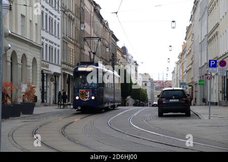 Eine historische straßenbahn in der berliner straße in görlitz am 17.10.2020 Stockfoto