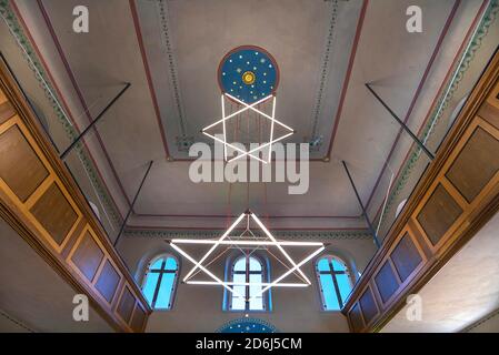 Innenansicht einer Synagoge, Schändung 1938, 1994 wiedereröffnet, Ermreuth, Oberfranken, Bayern, Deutschland Stockfoto