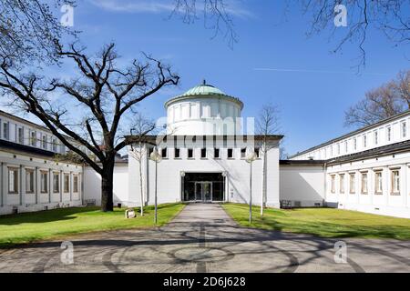 Badehaus 1 von 1857, Kurpark, Bad Oeynhausen, Ostwestfalen, Nordrhein-Westfalen, Deutschland Stockfoto