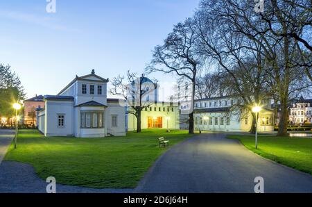 Badehaus 1 von 1857, Kurpark, Bad Oeynhausen, Ostwestfalen, Nordrhein-Westfalen, Deutschland Stockfoto