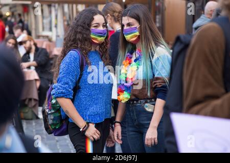 Rom, Italien. Oktober 2020. Demonstration vor dem Pantheon in Rom zur Unterstützung des Dekrets gegen Homotransphobie (Foto: Matteo Nardone/Pacific Press) Quelle: Pacific Press Media Production Corp./Alamy Live News Stockfoto