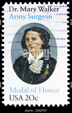 MOSKAU, RUSSLAND - 15. SEPTEMBER 2020: Briefmarke gedruckt in den Vereinigten Staaten zeigt Doctor Mary Walker (1832-1919) Medal of Honor Empfänger, 1865, Serie Stockfoto