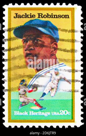 MOSKAU, RUSSLAND - 15. SEPTEMBER 2020: Briefmarke gedruckt in den Vereinigten Staaten zeigt Jackie Robinson (1919-1972), Baseball-Spieler, Black Heritage Series Stockfoto