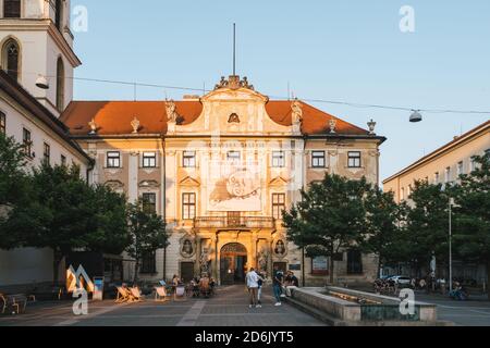 Brno, Tschechische Republik - September 12 2020: Gouverneurspalast, Sitz der Mährischen Galerie Moravska Galerie / Brne Art Museum Stockfoto