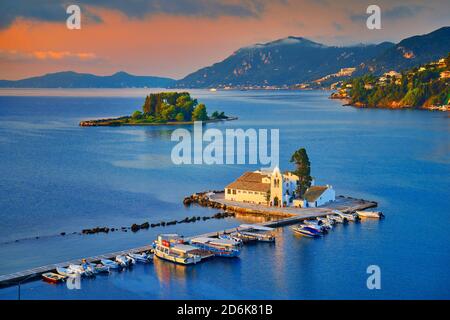 Kloster Vlacherna, Mausinsel in der Nähe von Kerkyra, Korfu, Ionische Inseln, Griechenland Stockfoto