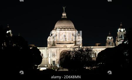 KOLKATA, WESTBENGALEN, INDIEN - OKTOBER 17,2020 : Victoria Memorial, ein historisches Gebäude mit Museum im Inneren, in Erinnerung an Königin Victoria Stockfoto
