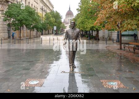 Die Ronald Reagan-Statue auf dem Szabadsag-Platz in Budapest, Ungarn Stockfoto