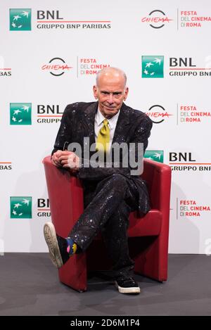 Rom, Italien. Oktober 2020. Regisseur John Waters Photocall Rome (Italien), 17/10/2020 Photo Pool Festa del Cinema/ Insidefoto Kredit: Insidefoto srl/Alamy Live News Stockfoto