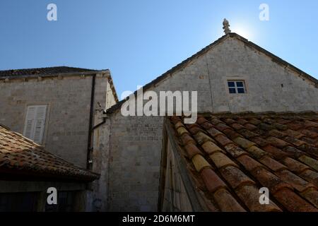 Wohnhäuser in der Altstadt von Dubrovnik, Kroatien. Stockfoto