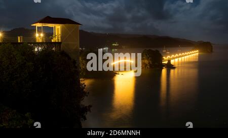 Die Brücken von Samana, Puente Peatonal Island Park, Samana, Dominikanische Republik. Stockfoto