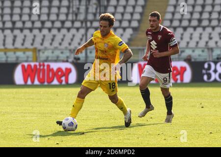 Nahitan Nandez von Cagliari Calcio während der Serie A Fußball Spiel zwischen Turin FC und Cagliari Calcio bei Olympic Grande Turin Stadion im Oktober Stockfoto