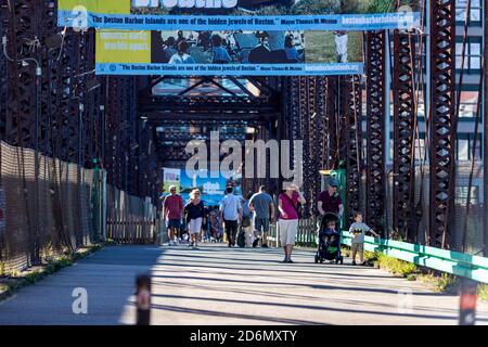 Old Northern Ave Bridge, historisches Wahrzeichen, Boston, Massachusetts, USA Stockfoto