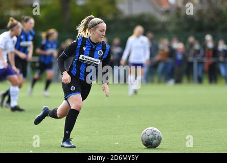 Sint Andries, Belgien. Oktober 2020. Stefania Vatafu (10 Anderlecht) im Bild während eines weiblichen Fußballspiels zwischen Club Brugge Dames YLA und RSC Anderlecht Ladies am fünften Spieltag der Saison 2020 - 2021 der belgischen Scooore Womens Super League, sonntag, 18. Oktober 2020 in Brügge, Belgien . FOTO SPORTPIX.BE - David CATRY David Catry - Sportpix.be - SPP Quelle: SPP Sport Press Foto. /Alamy Live Nachrichten Stockfoto