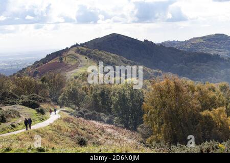 Ein Blick vom Summer Hill auf den Malvern Hills nach Süden in Richtung British Camp Hill Fort. Stockfoto