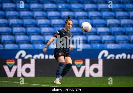 Reading, Großbritannien. Oktober 2020. Lucy Bronze of man City Women beim FAWSL-Match zwischen Reading Women und Manchester City Women am 18. Oktober 2020 im Madejski Stadium, Reading, England. Foto von Andy Rowland. Kredit: Prime Media Images/Alamy Live Nachrichten Stockfoto